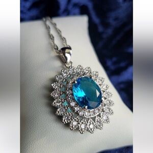 Swarovski Elements 925 Sterling Silver Aquamarine Blue Flower Necklace NEW